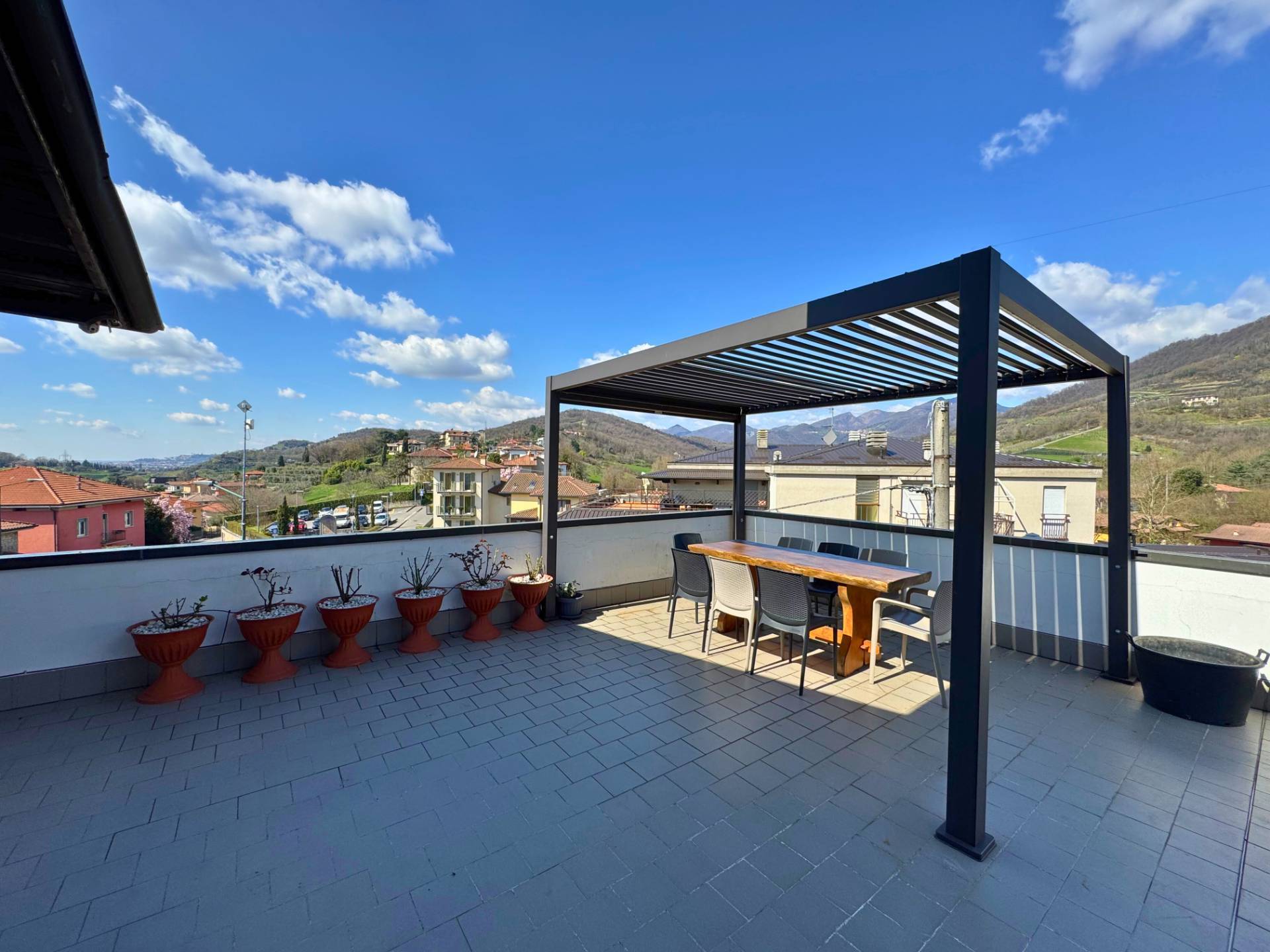 Appartamento a Scanzorosciate