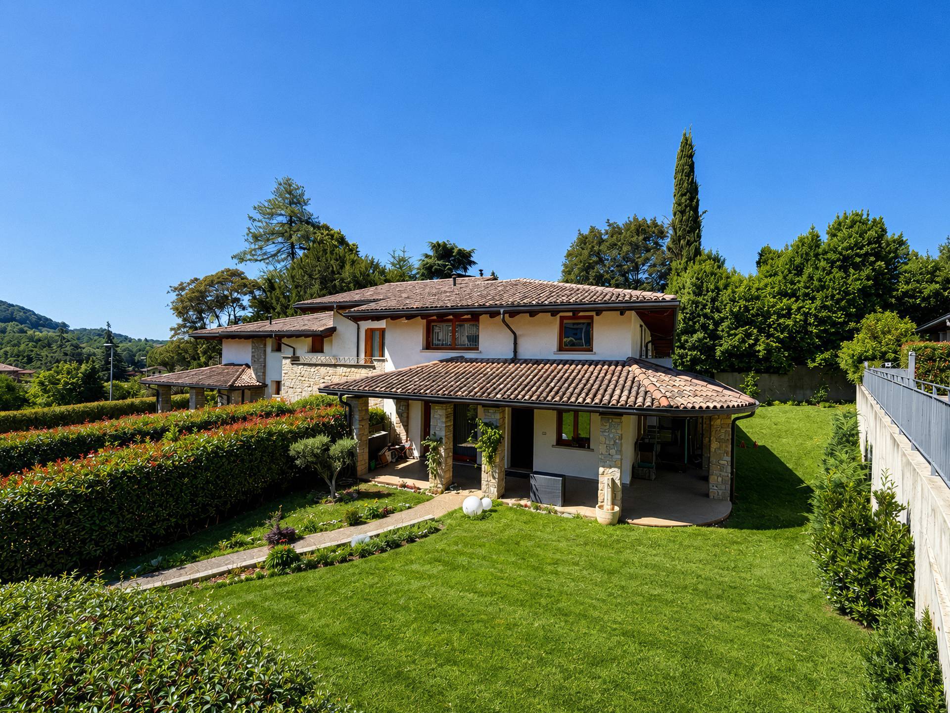 Villa In Vendita a Torre de' Roveri